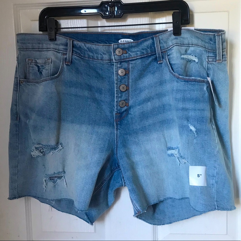 Old Navy cut off shorts, NWT destroyed Jean shorts